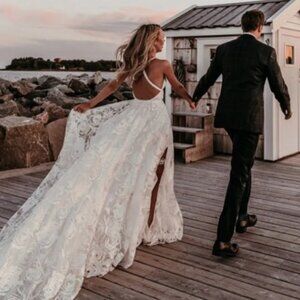 Grace Loves Lace Megan Wedding Dress UNWORN